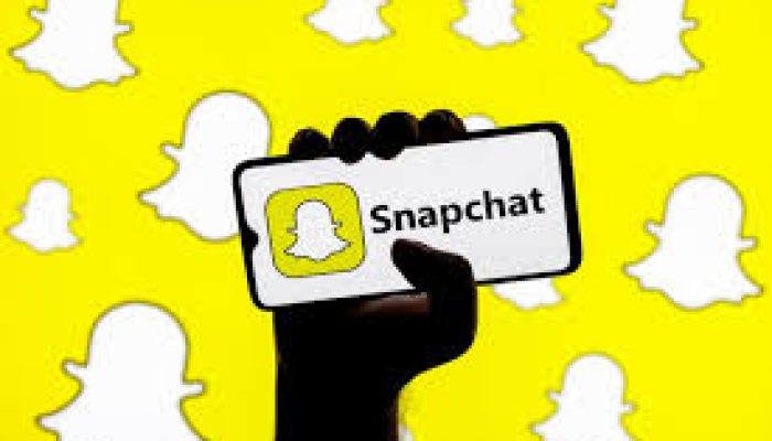 Seru banget bisa berkomunikasi secara globab di snapchat